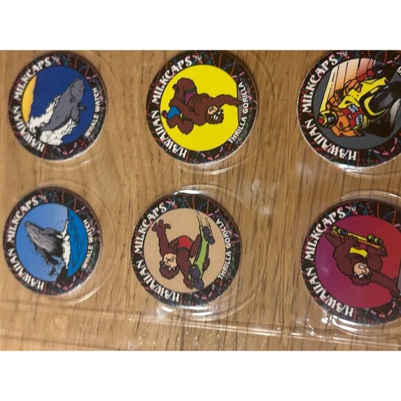 Worlds Of Fun Hawaiian Milkcaps Thrilla Gorilla Pogs Lot of 1993 - Picture 4 of 10